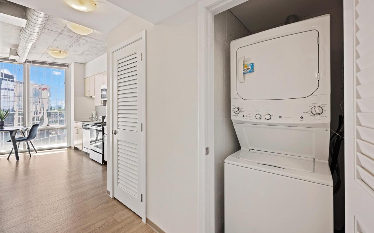 Placemakr Premier Sobro Nashville Eksteriør bilde Laundry room