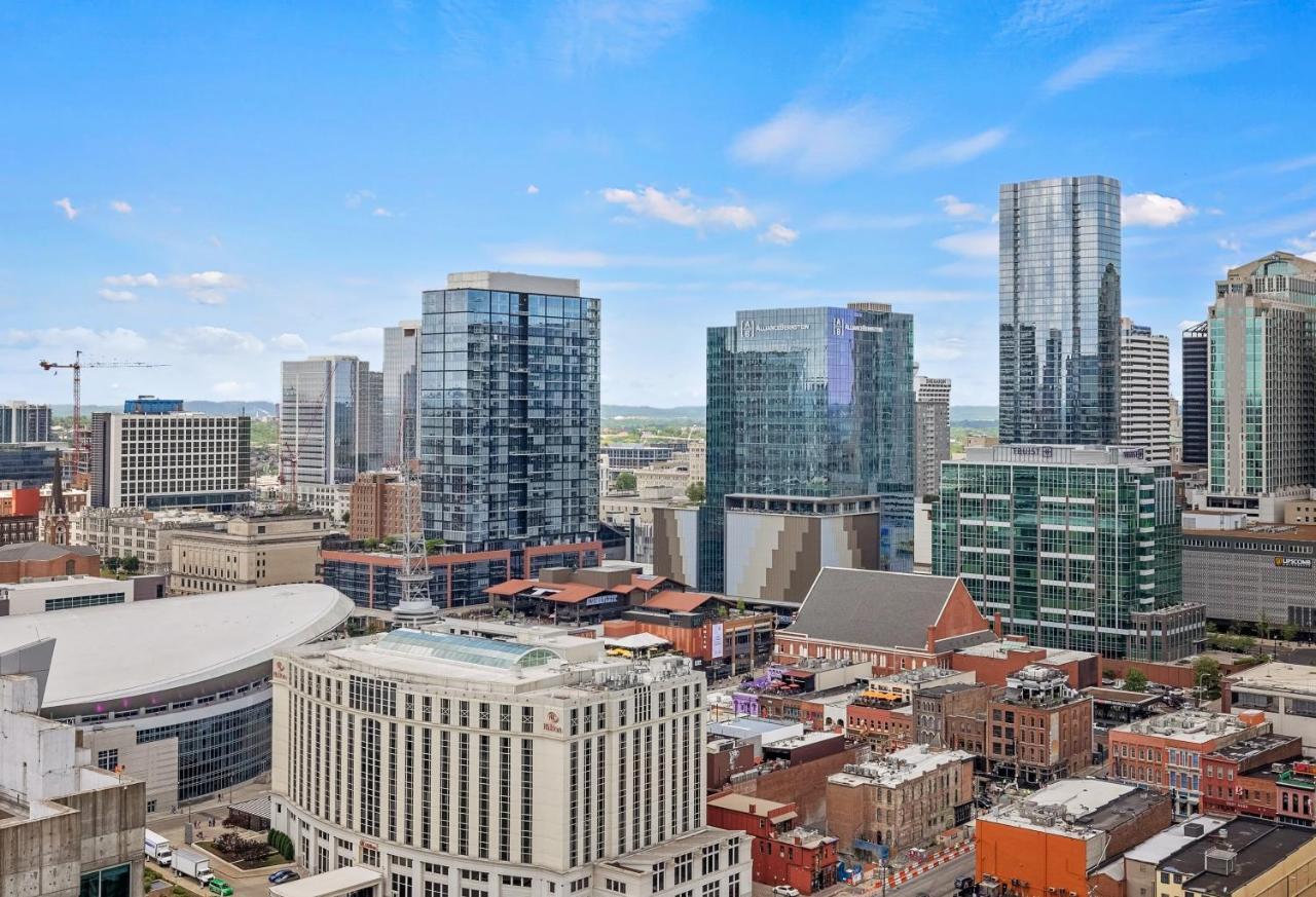 Placemakr Premier Sobro Nashville Eksteriør bilde Denver skyline