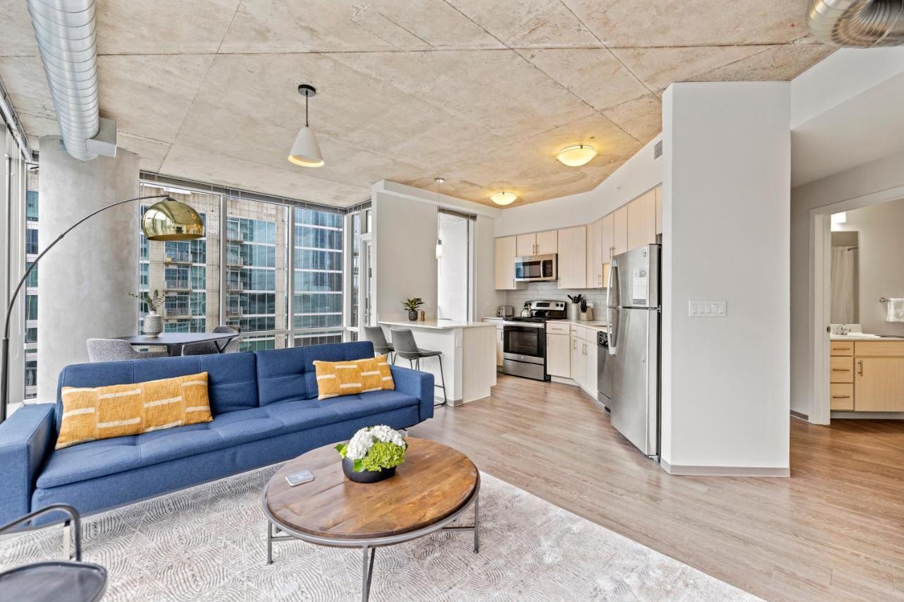 Placemakr Premier Sobro Nashville Eksteriør bilde A staged apartment at 1000M
